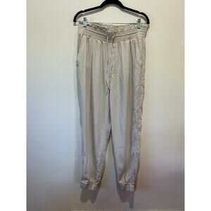 Abercrombie tan jogger pants size L high waisted elastic waist